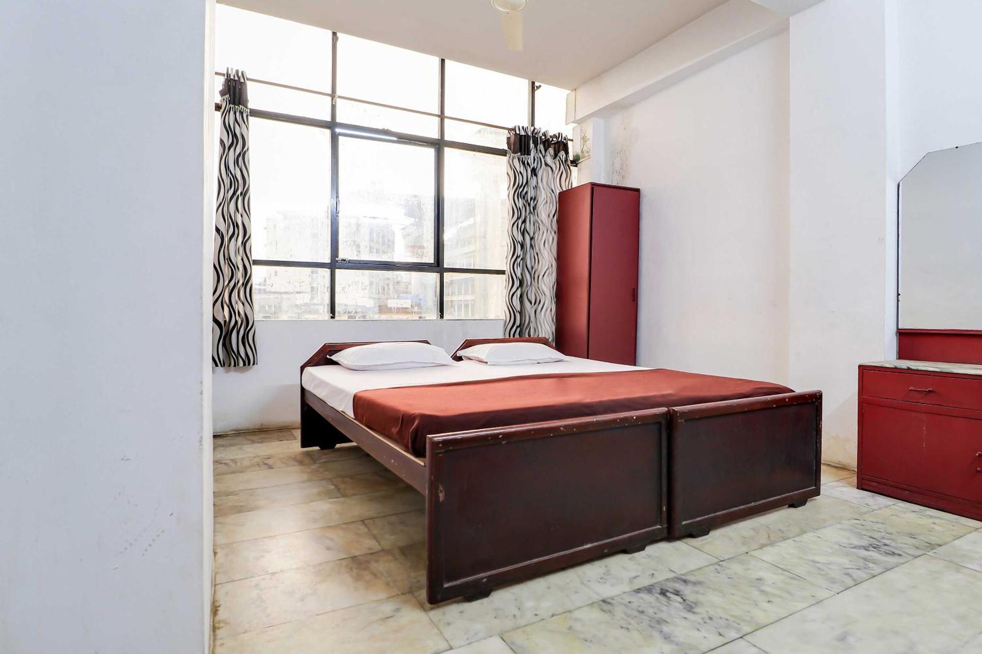 Sangamam Tourist Home Канур Екстериор снимка
