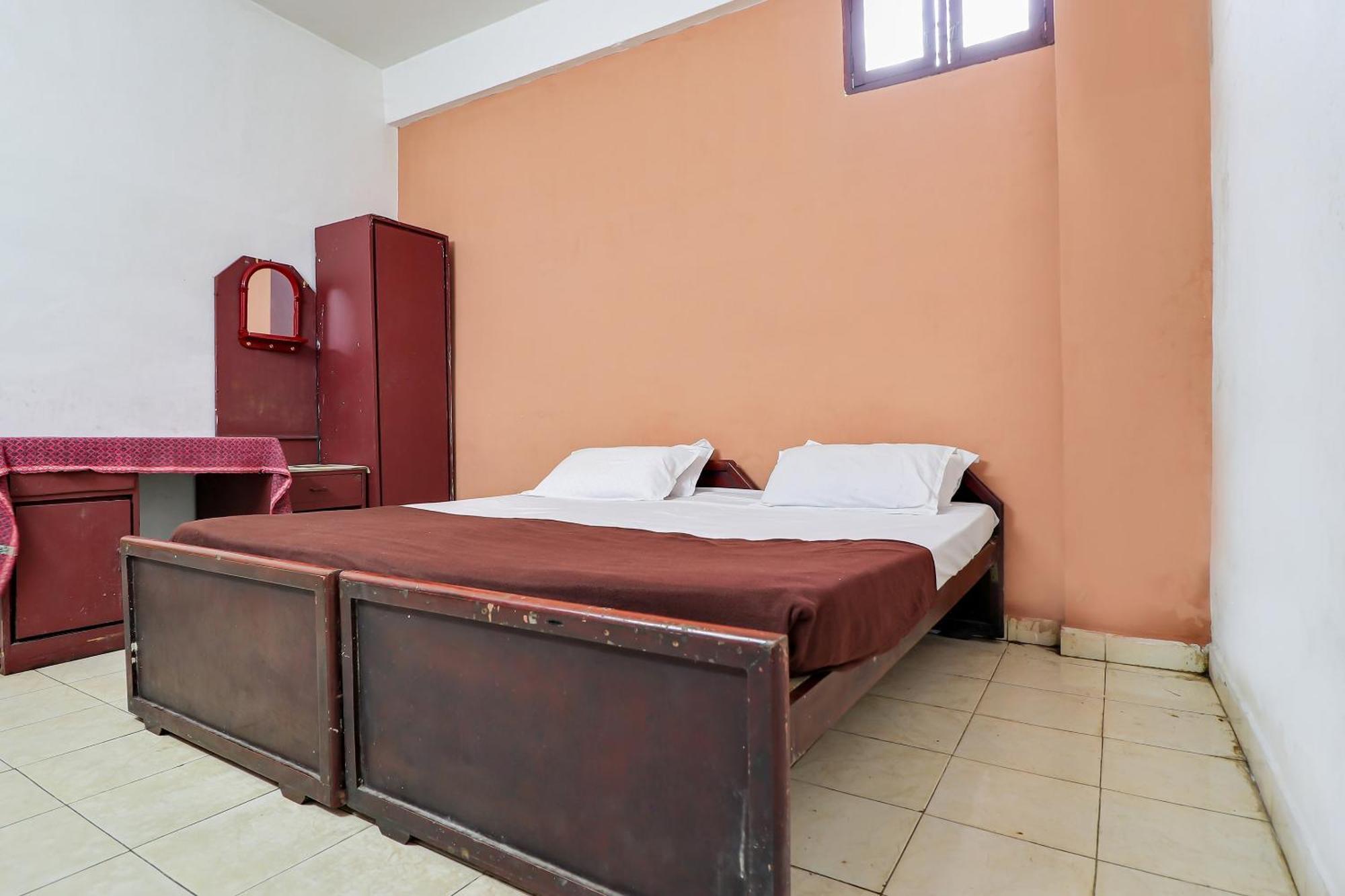 Sangamam Tourist Home Канур Екстериор снимка